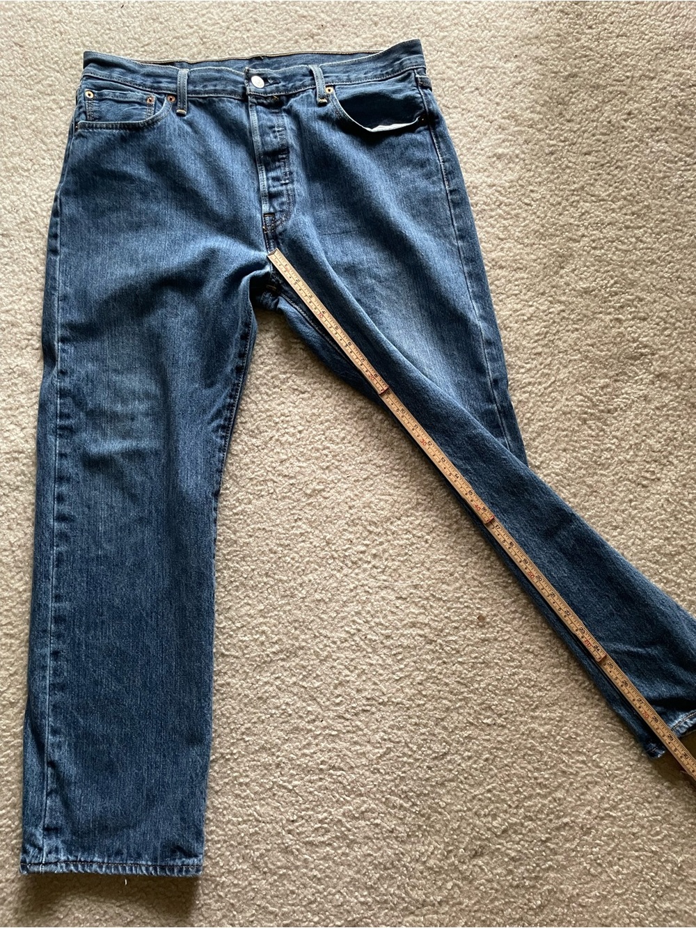 Levi's 501 Men's Dark‎ Blue Relaxed Straight Jeans Size 35x30 - Picture 5 of 13